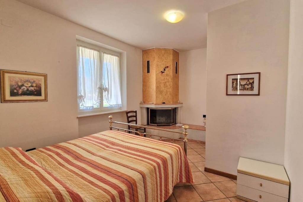 Ca' Degli Ulivi Apartment คาปริโน เวโรเนเซ ภายนอก รูปภาพ