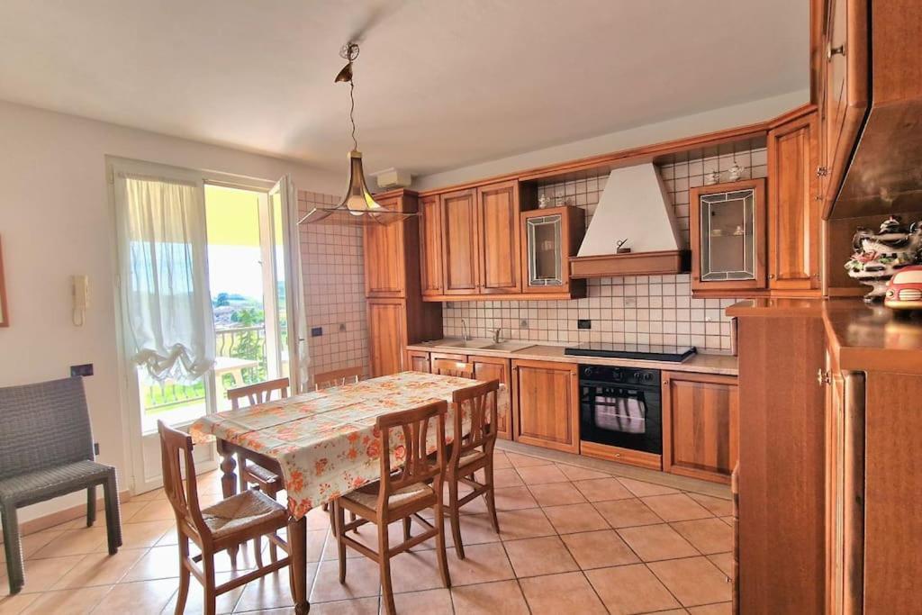 Ca' Degli Ulivi Apartment คาปริโน เวโรเนเซ ภายนอก รูปภาพ